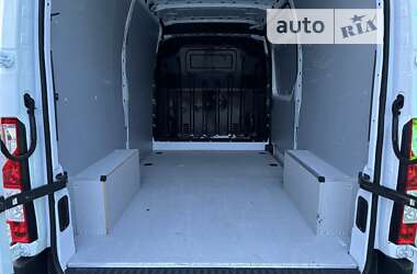 Вантажний фургон Renault Master 2018 в Полтаві