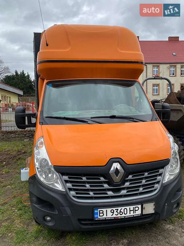 Тентований Renault Master 2015 в Світловодську