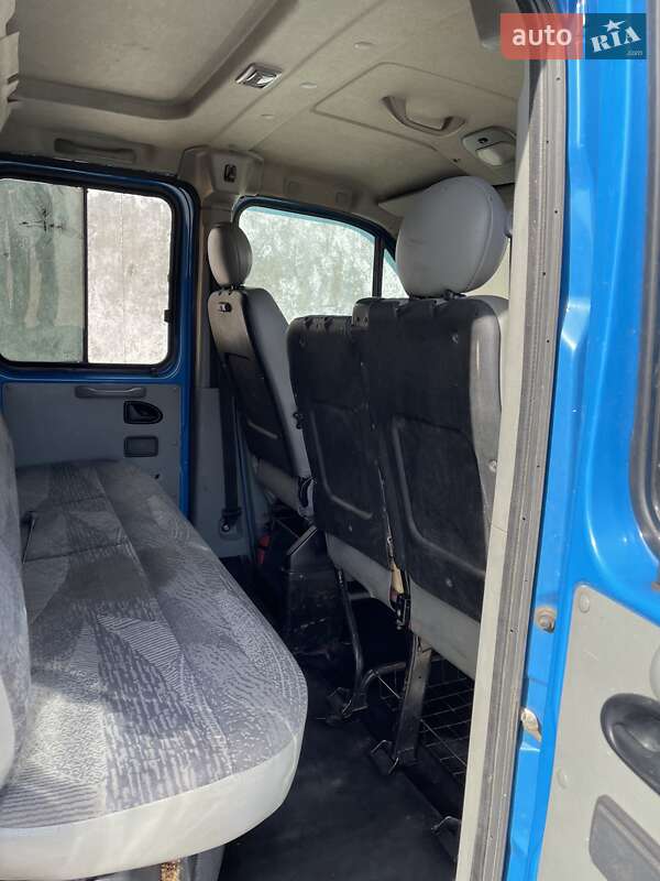 Вантажопасажирський фургон Renault Master 2003 в Конотопі