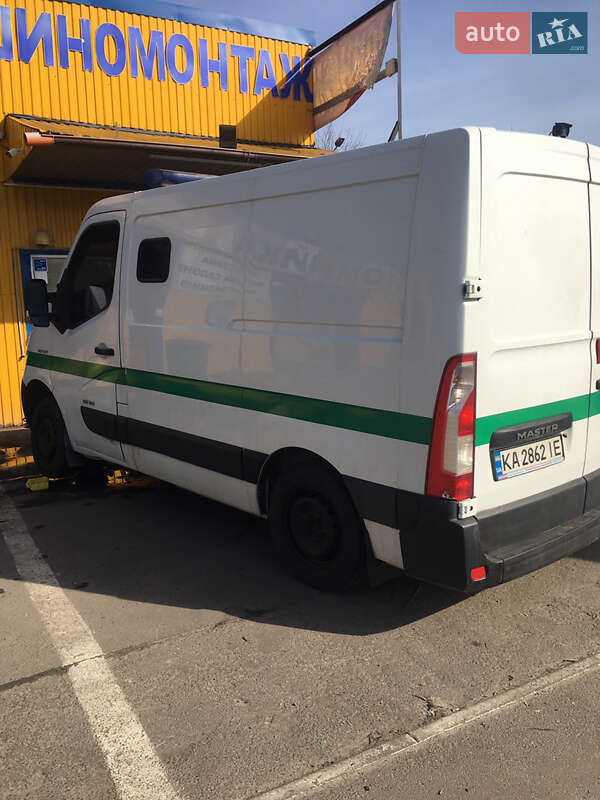Броньований автомобіль Renault Master 2014 в Києві