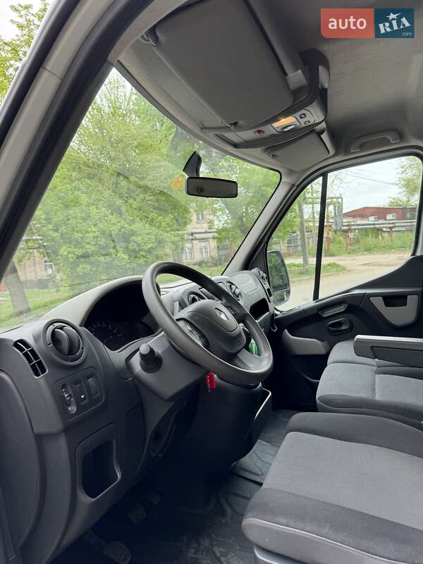 Тентований Renault Master 2015 в Запоріжжі