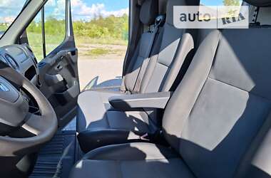 Вантажний фургон Renault Master 2018 в Стрию