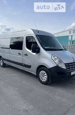 Грузовой фургон Renault Master 2011 в Тульчине