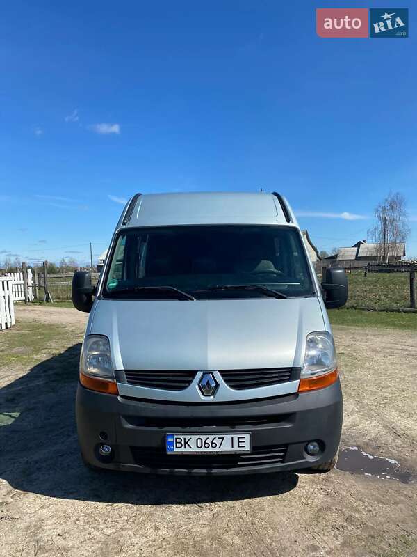 Микроавтобус Renault Master 2007 в Рокитном