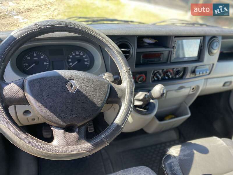 Микроавтобус Renault Master 2007 в Рокитном