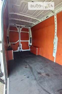 Вантажний фургон Renault Master 2018 в 