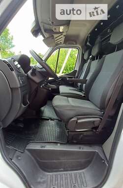 Вантажний фургон Renault Master 2018 в 