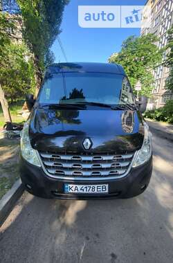 Вантажопасажирський фургон Renault Master 2014 в Києві