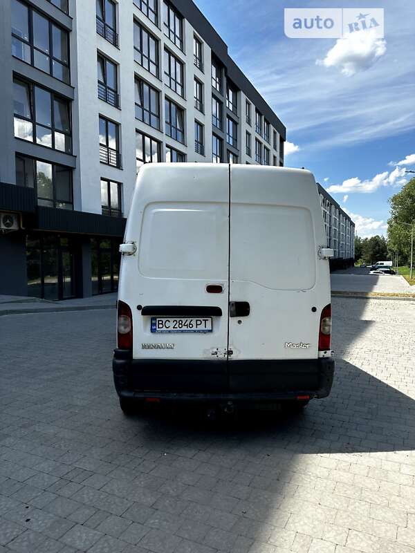 Вантажний фургон Renault Master 2005 в Львові