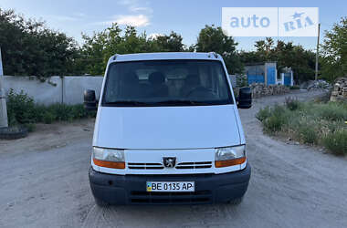 Грузовой фургон Renault Master 2000 в Николаеве
