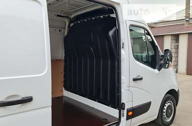 Грузовой фургон Renault Master 2019 в 