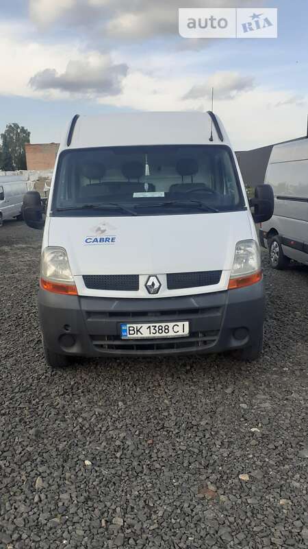Мінівен Renault Master 2006 в Млиніві