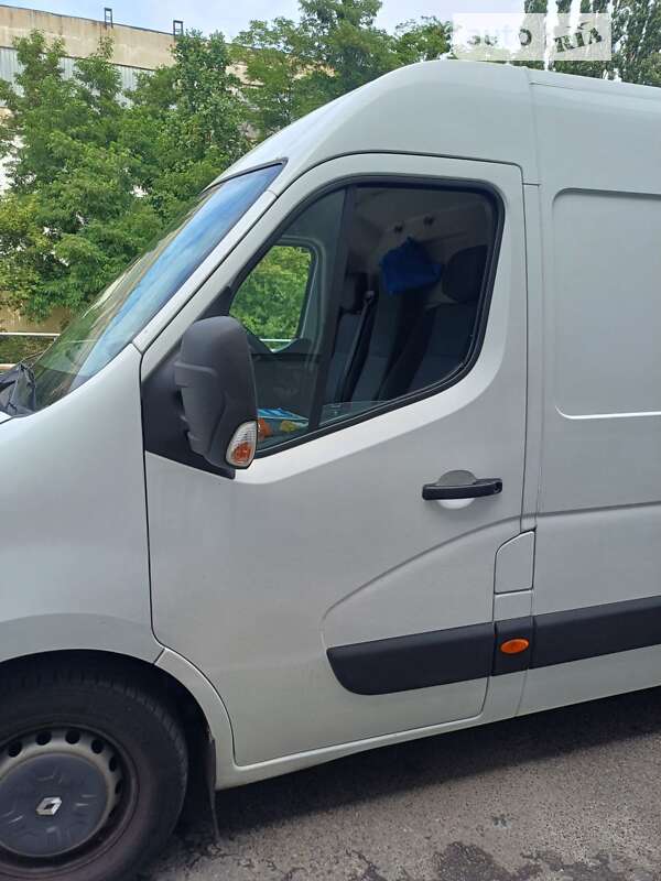 Вантажний фургон Renault Master 2017 в Києві