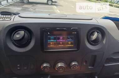 Грузовой фургон Renault Master 2017 в 