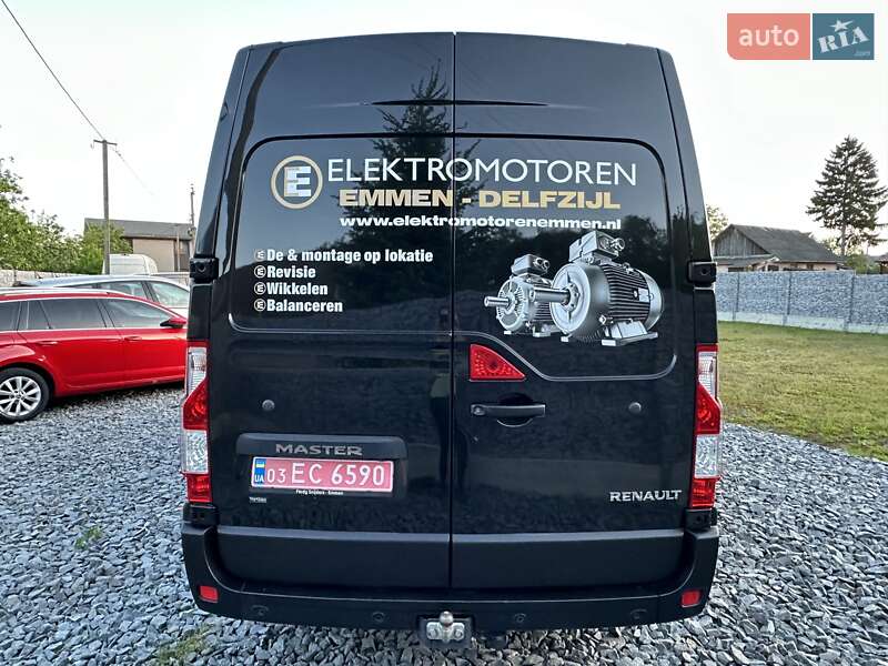 Вантажний фургон Renault Master 2020 в Рівному