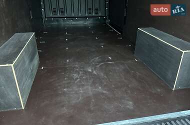 Вантажний фургон Renault Master 2020 в Рівному