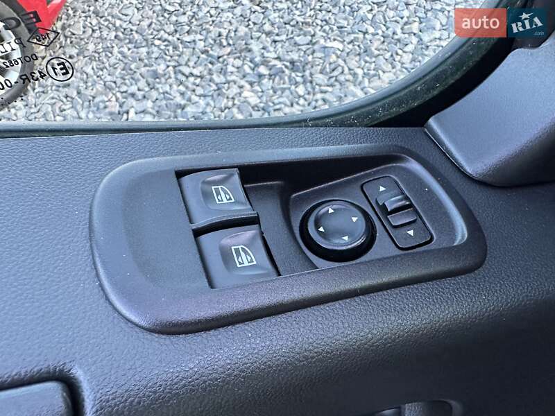 Вантажний фургон Renault Master 2020 в Рівному фото 70 Вантажний фургон Renault Master 2020 в Рівному
