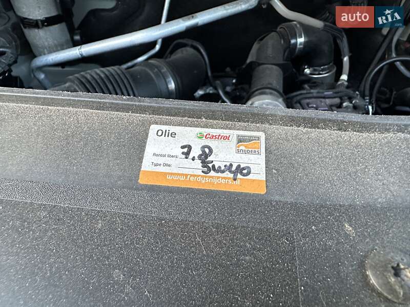 Вантажний фургон Renault Master 2020 в Рівному