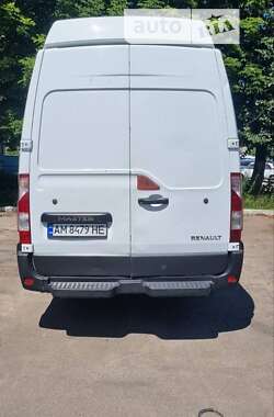 Вантажний фургон Renault Master 2015 в Житомирі