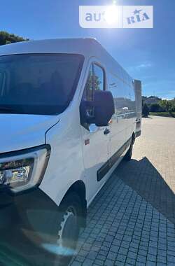 Вантажний фургон Renault Master 2021 в Львові