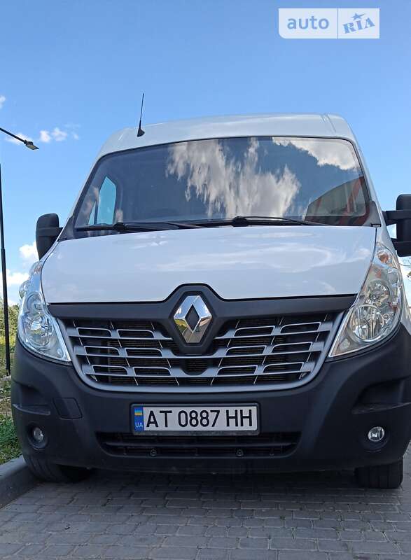 Вантажний фургон Renault Master 2018 в Івано-Франківську