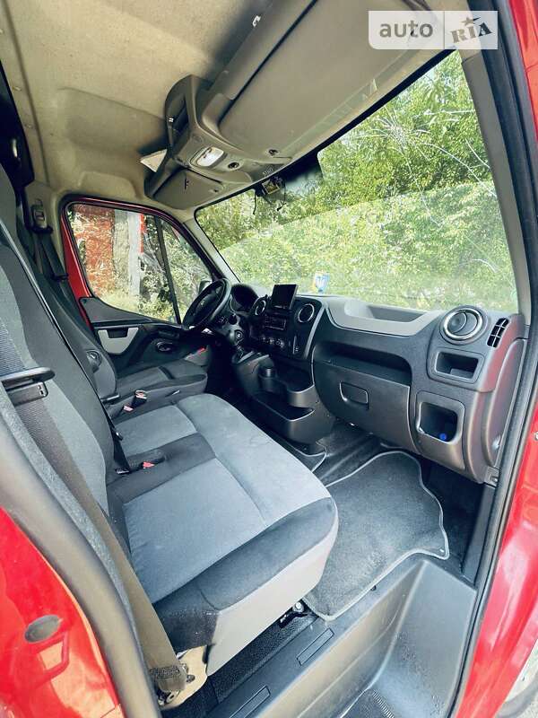 Вантажний фургон Renault Master 2015 в Києві фото 5 Вантажний фургон Renault Master 2015 в Києві