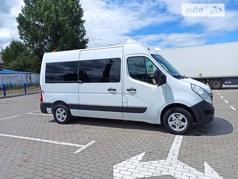 Мікроавтобус Renault Master 2017 в 