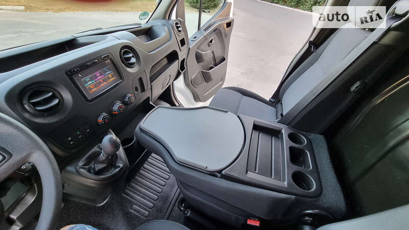 Грузовой фургон Renault Master 2019 в Житомире