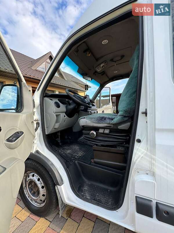 Микроавтобус Renault Master 2006 в Рожнятове