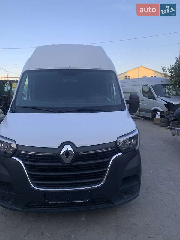 Вантажний фургон Renault Master 2020 в Бориславі