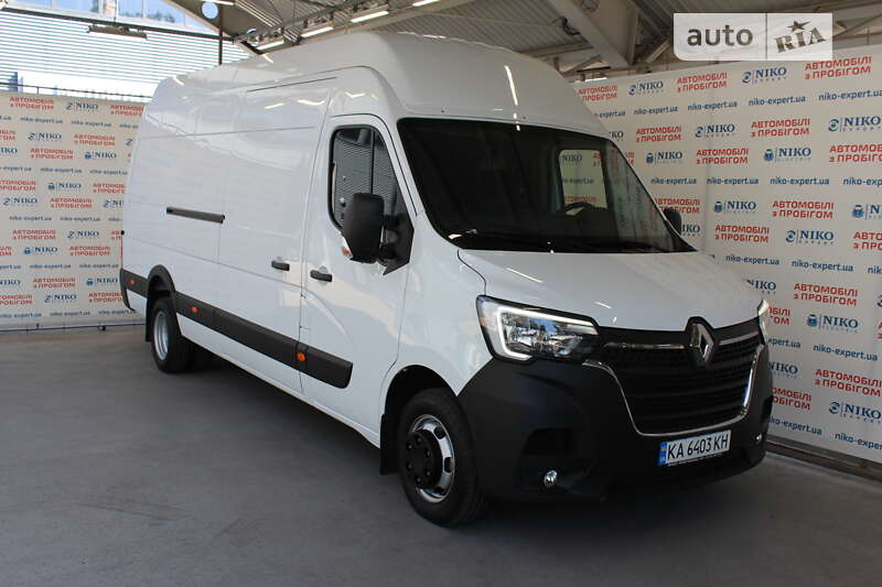 Грузовой фургон Renault Master 2023 в Киеве