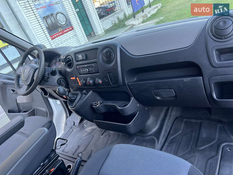Микроавтобус Renault Master 2017 в Измаиле