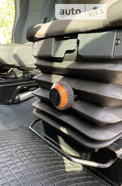 Автовоз Renault Master 2016 в Ровно