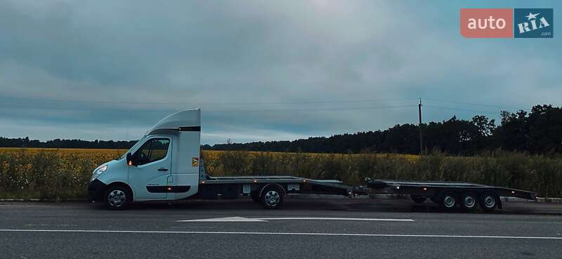 Автовоз Renault Master 2016 в Ровно