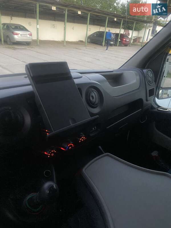 Грузовой фургон Renault Master 2012 в Арцизе фото 15 Грузовой фургон Renault Master 2012 в Арцизе