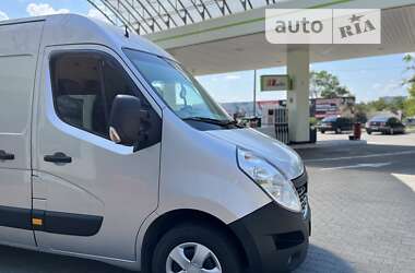 Вантажний фургон Renault Master 2017 в Первомайську