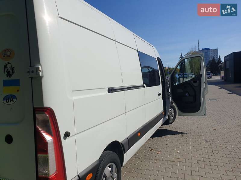 Микроавтобус Renault Master 2016 в Черновцах