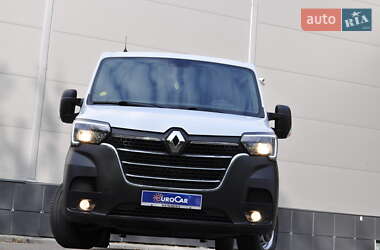 Грузовой фургон Renault Master 2020 в 