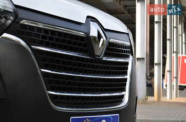 Грузовой фургон Renault Master 2020 в 