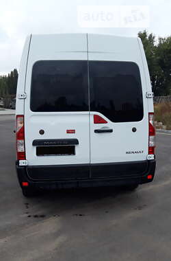 Вантажний фургон Renault Master 2015 в Києві