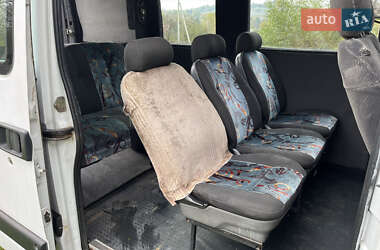 Микроавтобус Renault Master 2000 в 