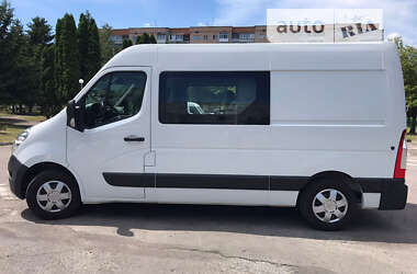 Вантажопасажирський фургон Renault Master 2012 в Рівному