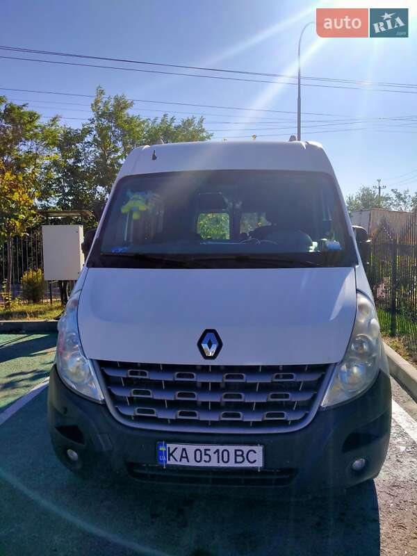 Микроавтобус Renault Master 2014 в Киеве