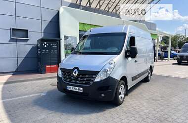 Вантажний фургон Renault Master 2017 в Первомайську