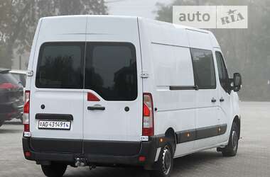 Вантажний фургон Renault Master 2022 в Рівному