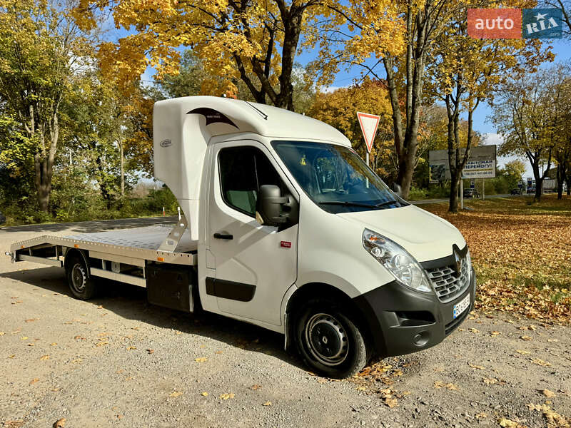 Эвакуатор Renault Master 2019 в Львове