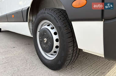 Пригородный автобус Renault Master 2012 в Луцке
