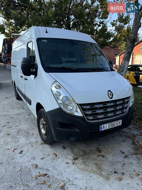 Грузовой фургон Renault Master 2014 в 