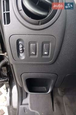 Грузовой фургон Renault Master 2015 в 