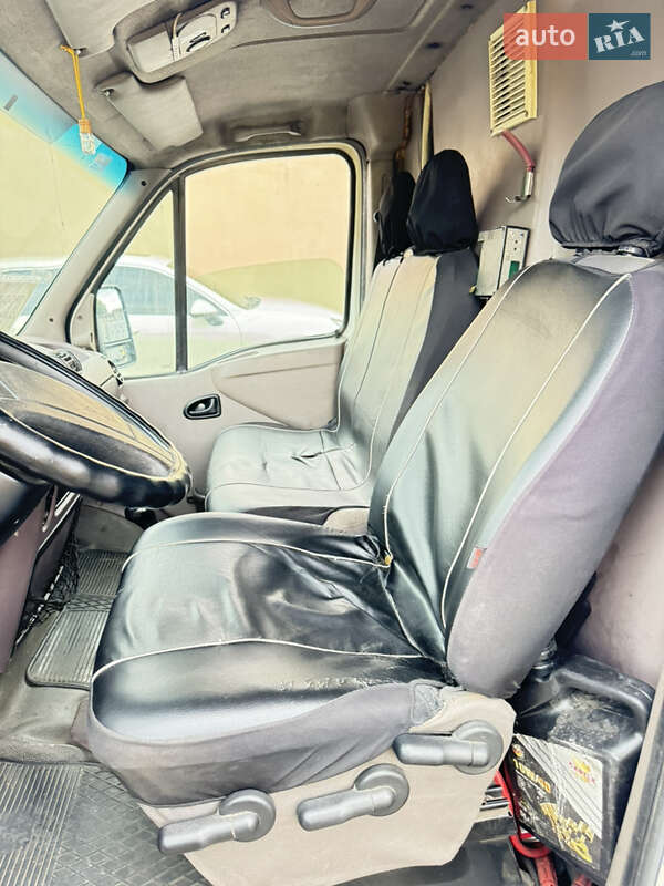 Рефрижератор Renault Master 2000 в Одессе